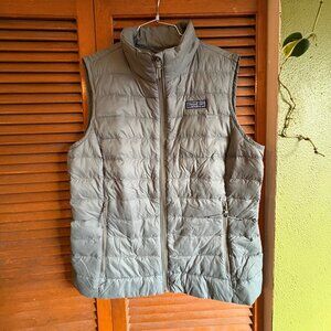 NWT Vineyard Vines Olive Puffer Vest Unisex size M